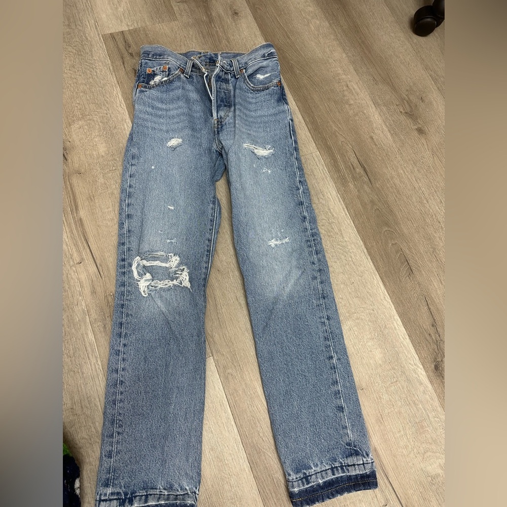 Levi's Distressed Jeans